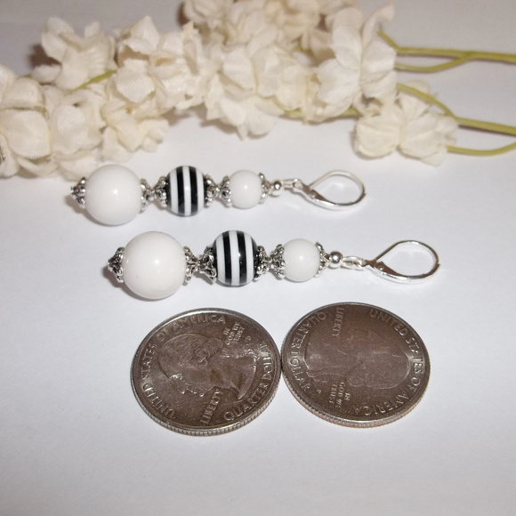 Black & White Stripe Earring Set Handmade NWT 5000 - Picture 5 of 8